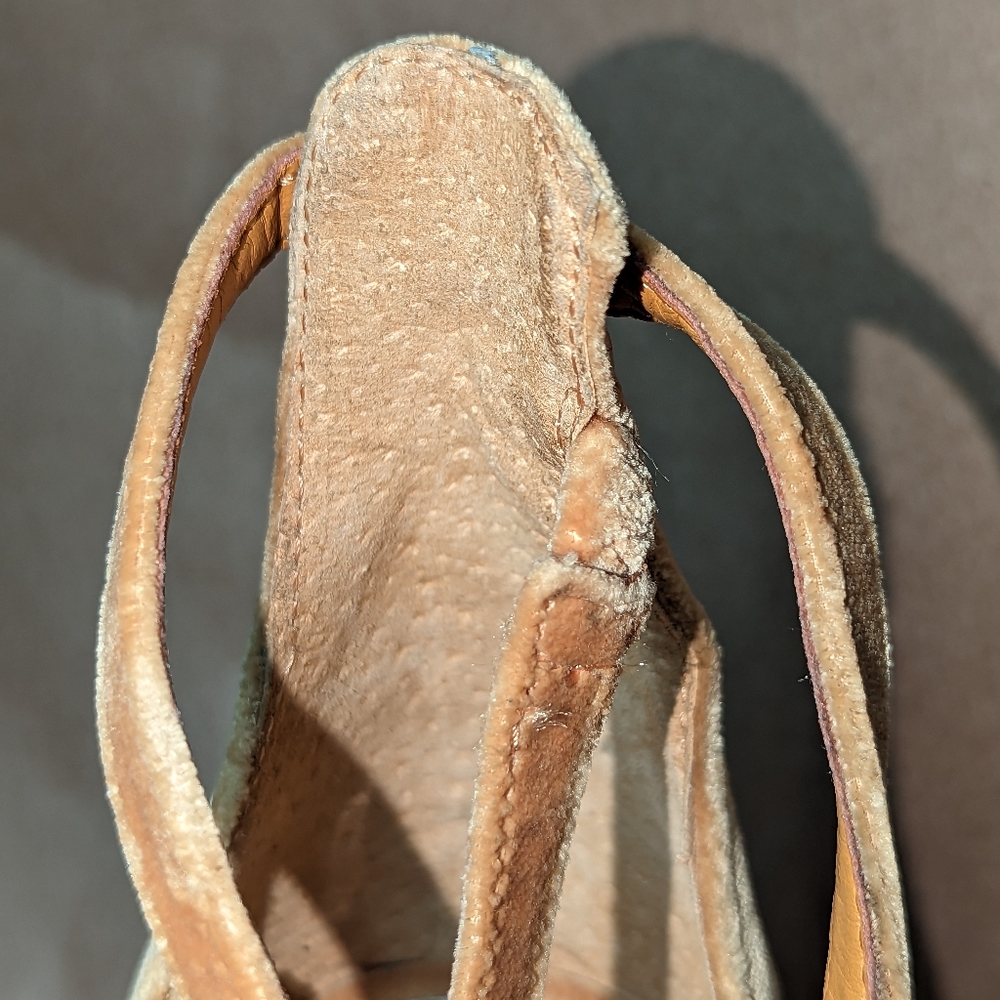 Gianni Bini Velvet Itzel Heels Tuscan Sun - Picture 5 of 11